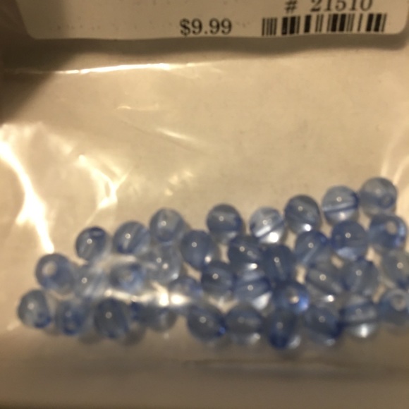 Blue gemstone beads 30+ pieces or Denim beads - Picture 4 of 4